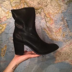 High ankle pleather booties